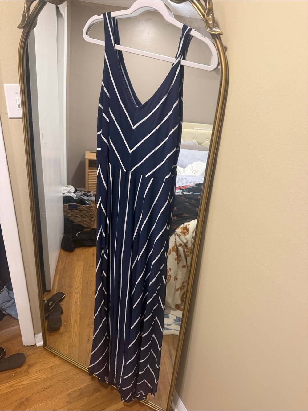 Striped Navy V-Neck Maxi Dress - Sleeveless Summer Style